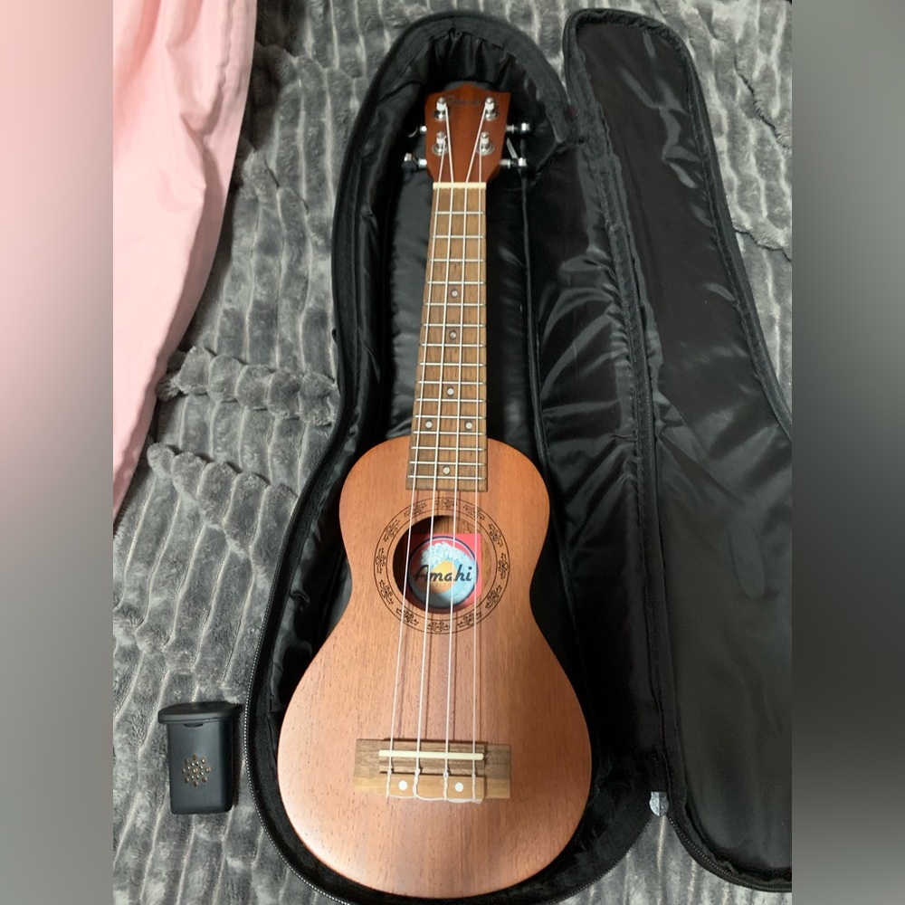 Ukulele Amahi